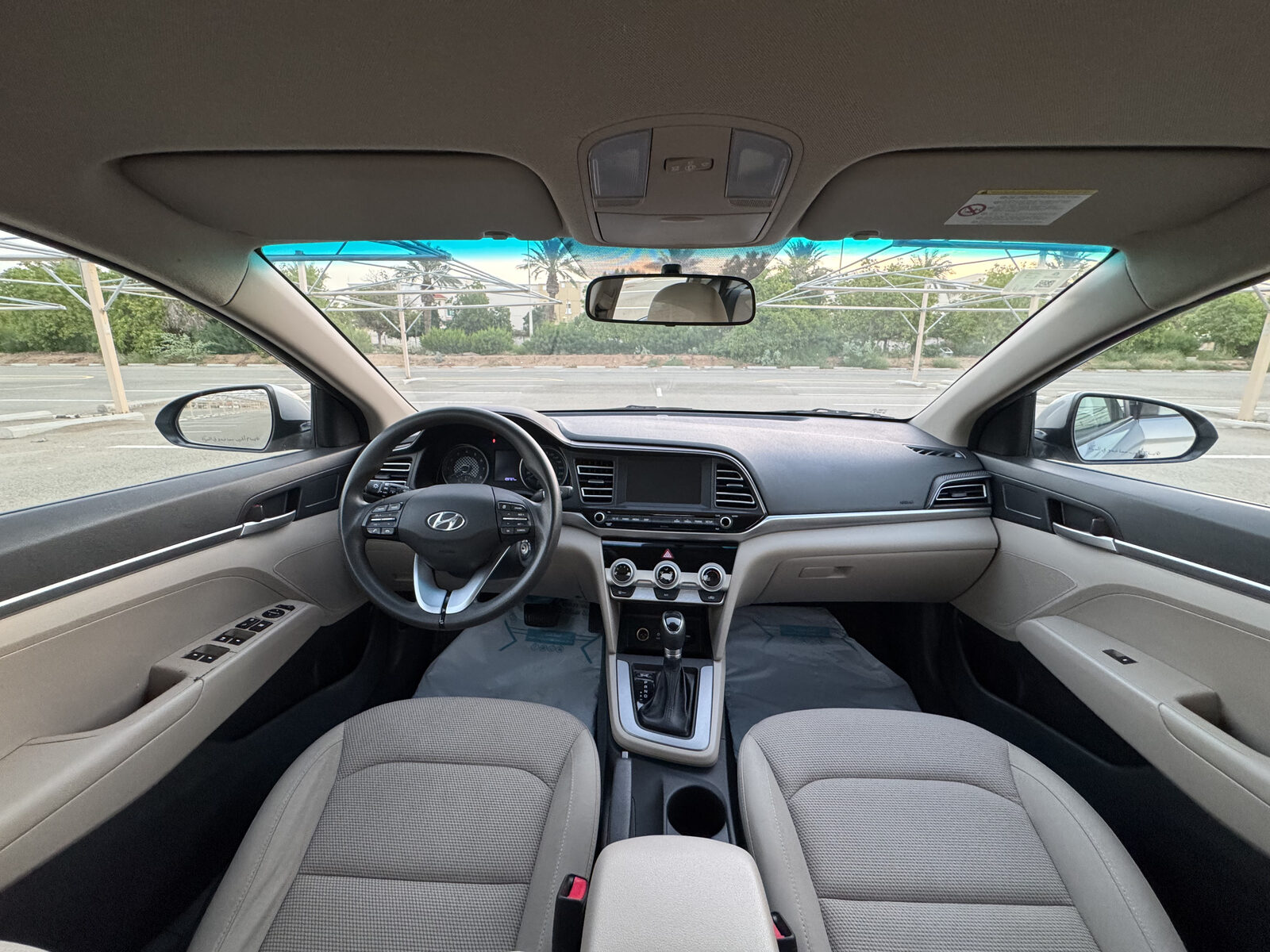 Abraq Ul Raghama, Vehicles, Cars & Trucks , SAR 45,  Hyundai Elantra,  2020,  Automatic,  130000 KM,  Elantra  Cruise Control, Rear-view Camera, Rear A/C