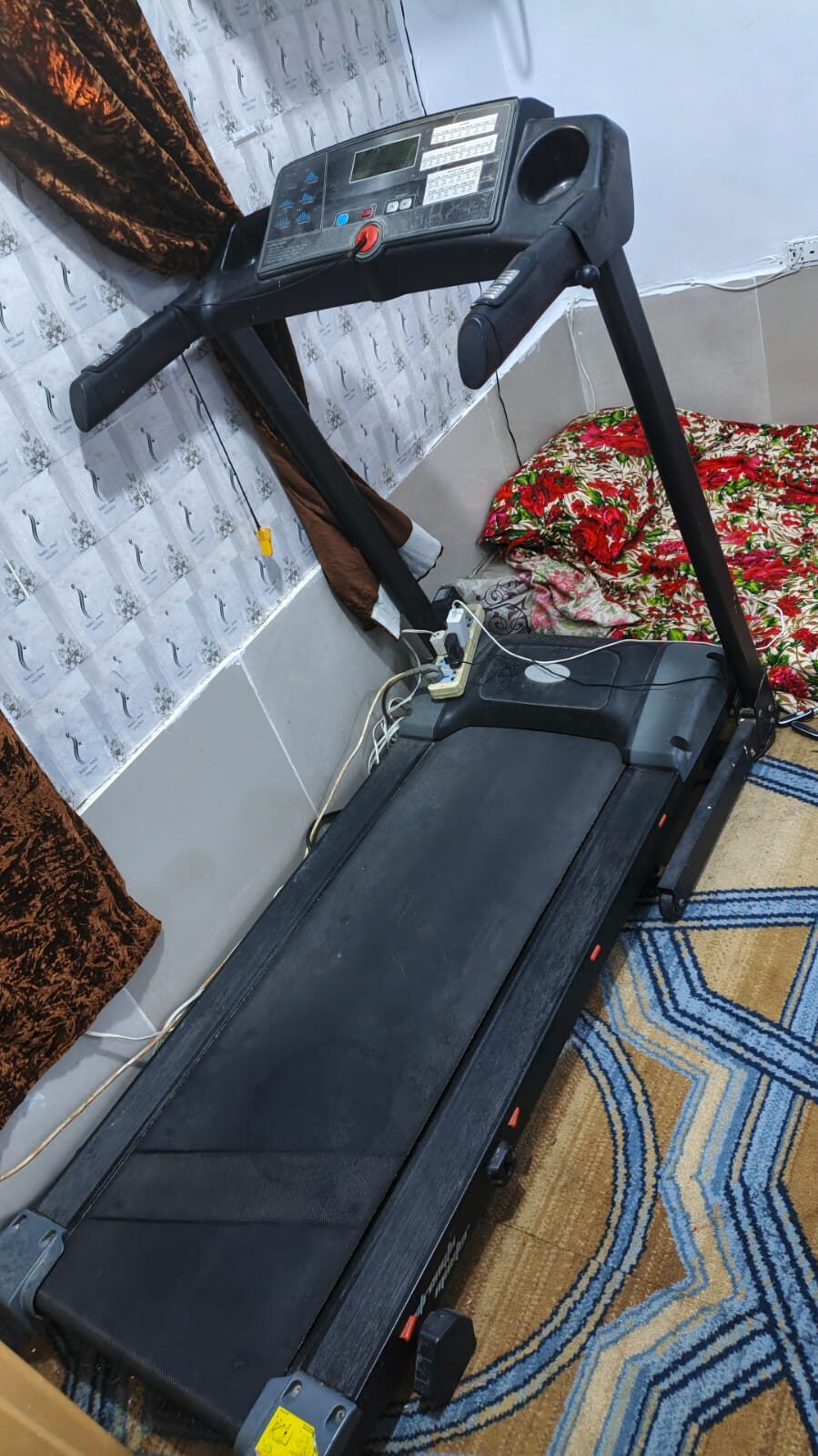 Jeddah, Health & Beauty Items, SAR 350,  Selling Used Treadmill
