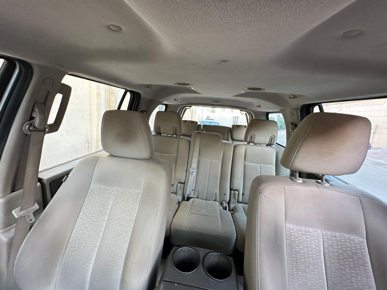 Riyadh, Vehicles, Cars & Trucks , SAR 19000,  Ford Expedition,  2011,  Automatic,  288 KM,
