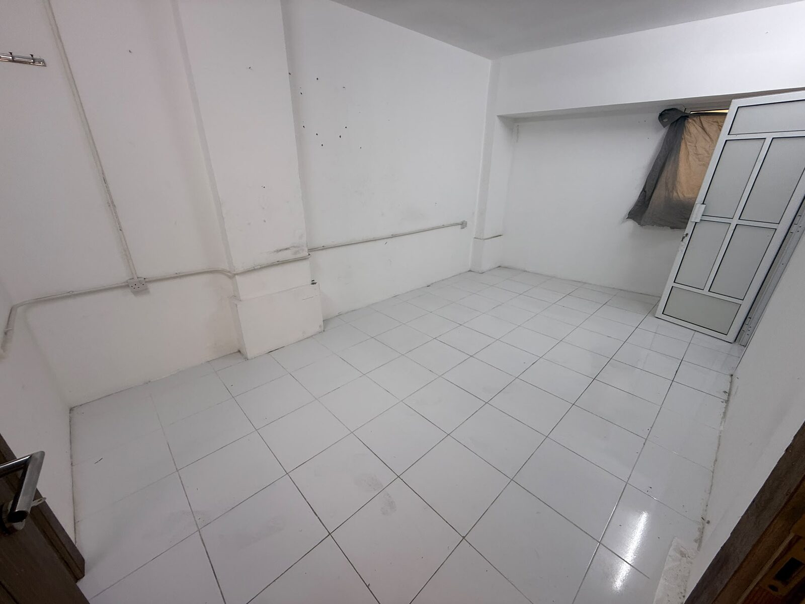Hoora, Apartments, Flats, Houses & Villas, Studio,  Flat For Rent In Hoora With EWA , Unlimited Opposite Kfc In Exhibition Road