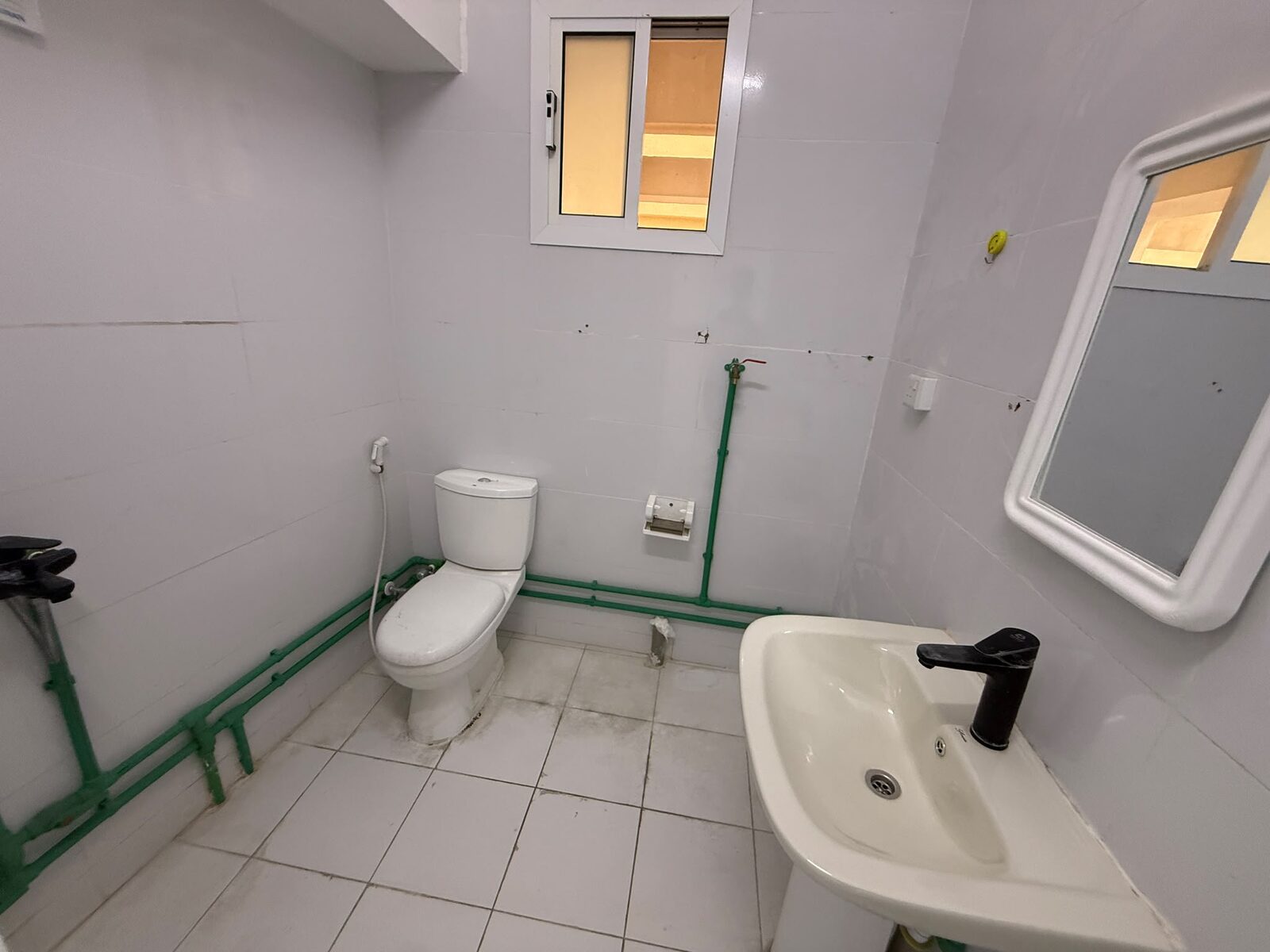 Hoora, Apartments, Flats, Houses & Villas, Studio,  Flat For Rent In Hoora With EWA , Unlimited Opposite Kfc In Exhibition Road
