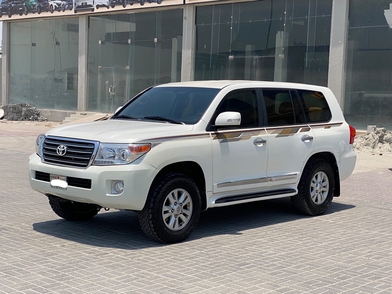 Manama, Vehicles, Cars & Trucks , BHD 5000,  Toyota Land Cruiser GXR,  2008,  Manual,  249100 KM,    (White)
