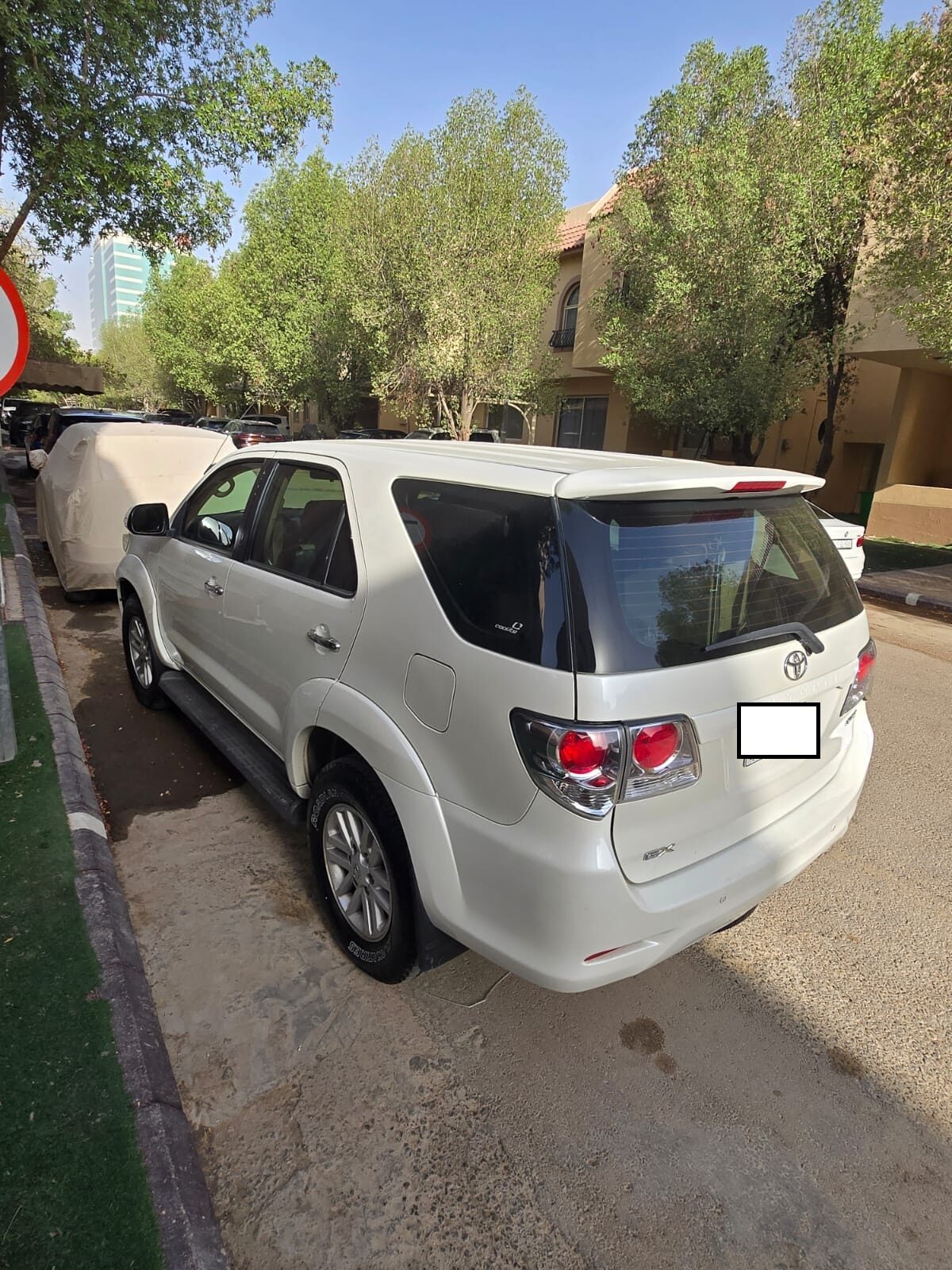 Riyadh, Vehicles, Cars & Trucks , SAR 62000,  Toyota Fortuner,  2015,  Automatic,  179000 KM,  Very Good Conditions  4x4 Car