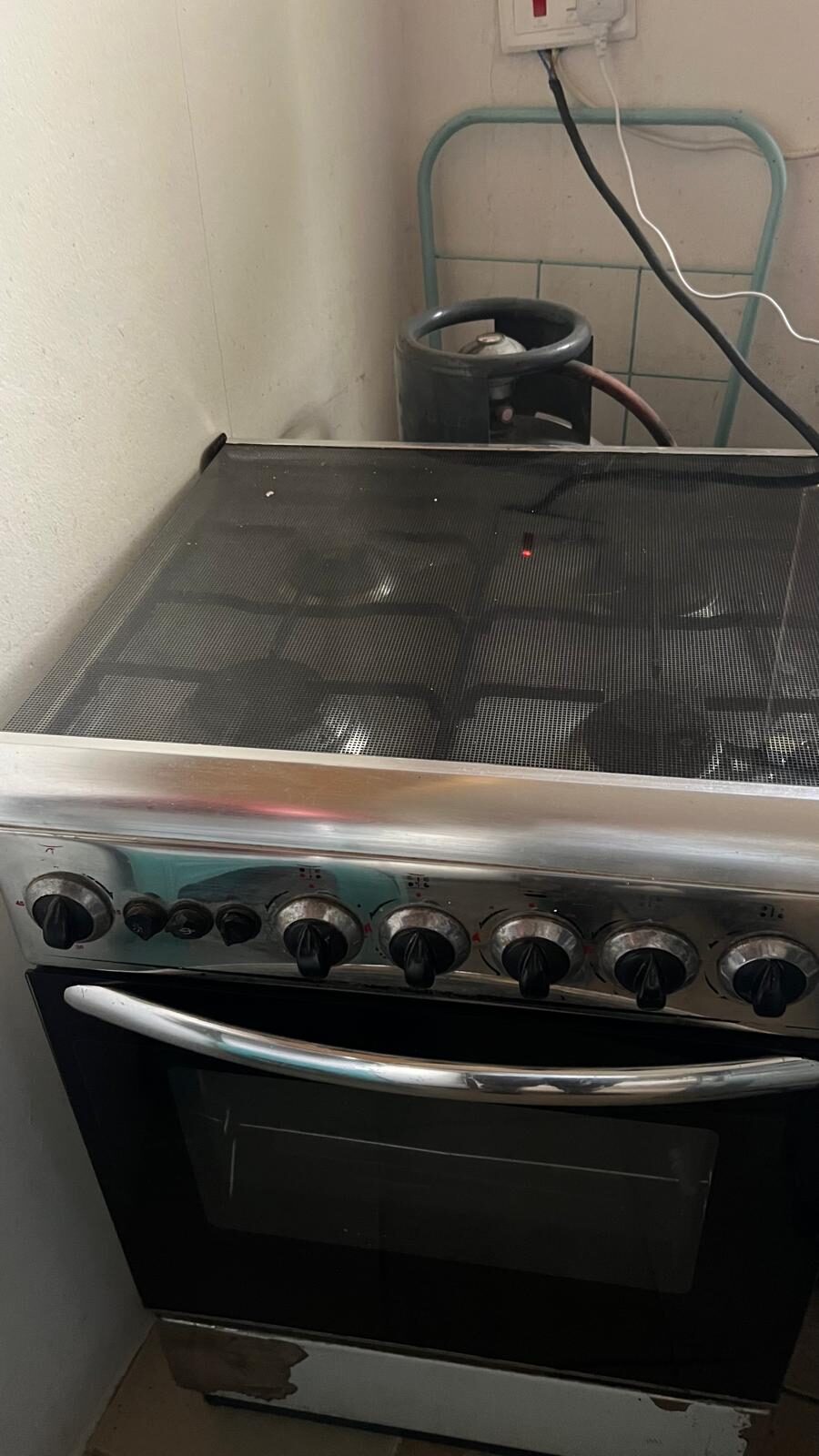 Manama, Appliances, BHD 1,  Home Appliances And Furnitures For Sale - Expat Leaving