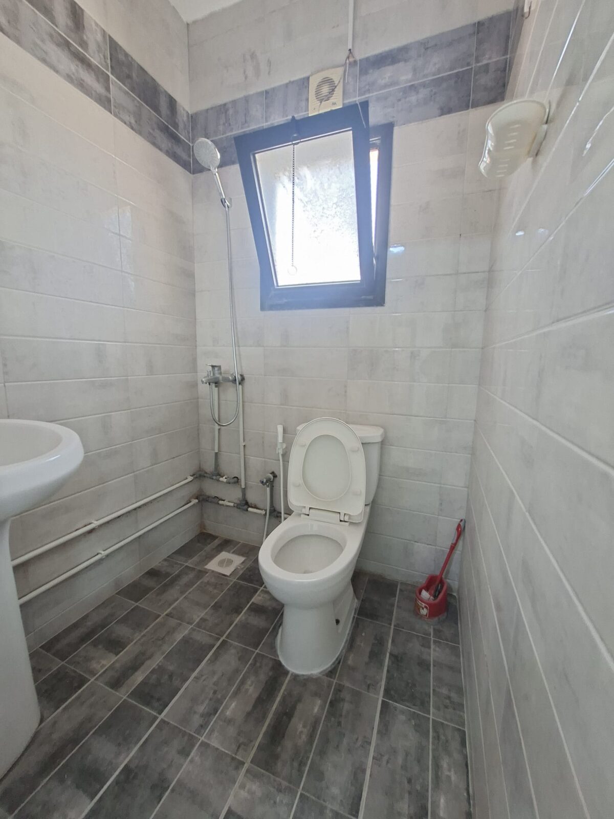 Umm Al Hassam, Apartments, Flats, Houses & Villas, BHD 140/month,  Semi Furnished Studio Flat For Rent In Ummm Alhassam ( Including Ewa)