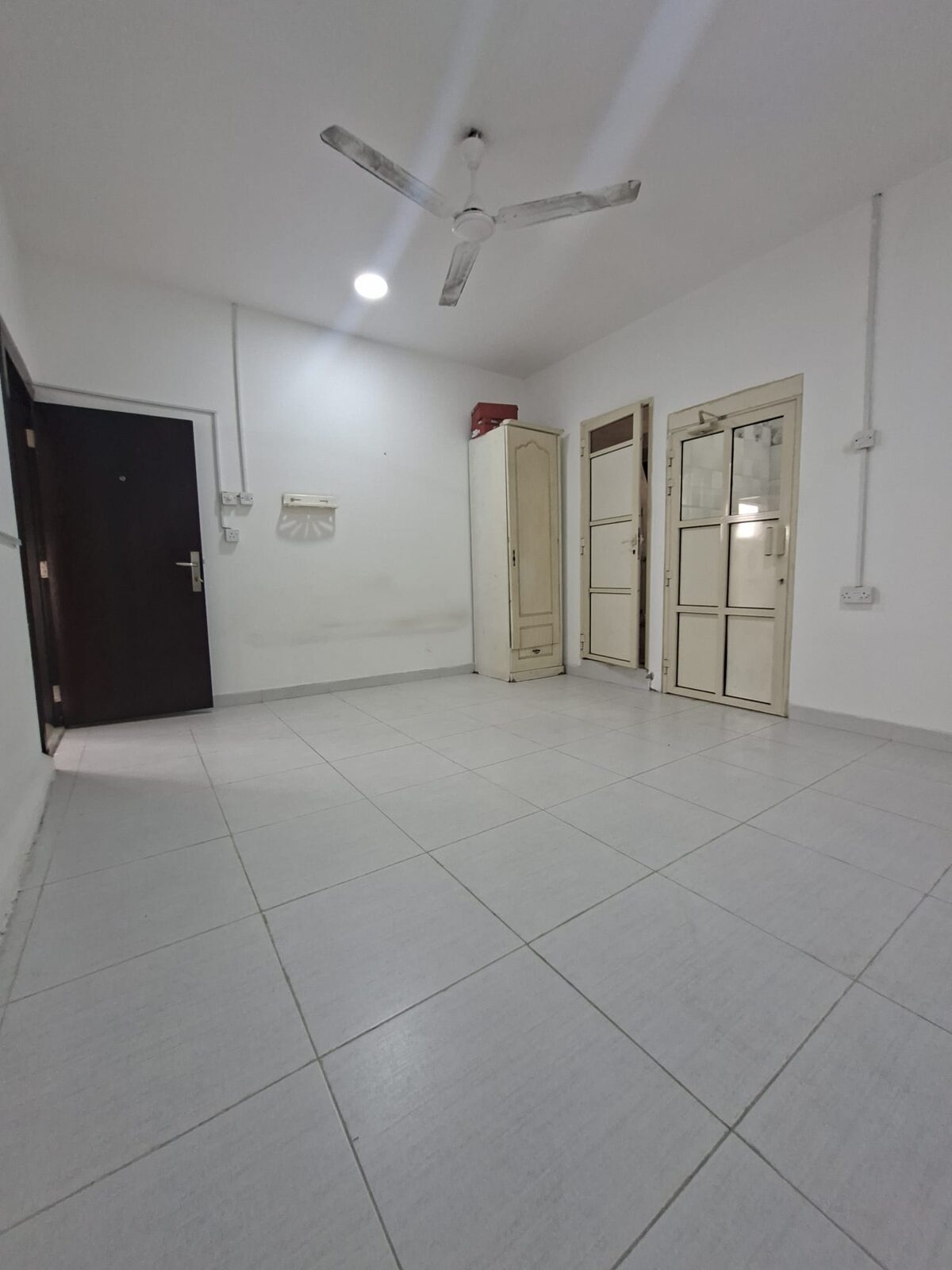 Umm Al Hassam, Apartments, Flats, Houses & Villas, BHD 140/month,  Semi Furnished Studio Flat For Rent In Ummm Alhassam ( Including Ewa)