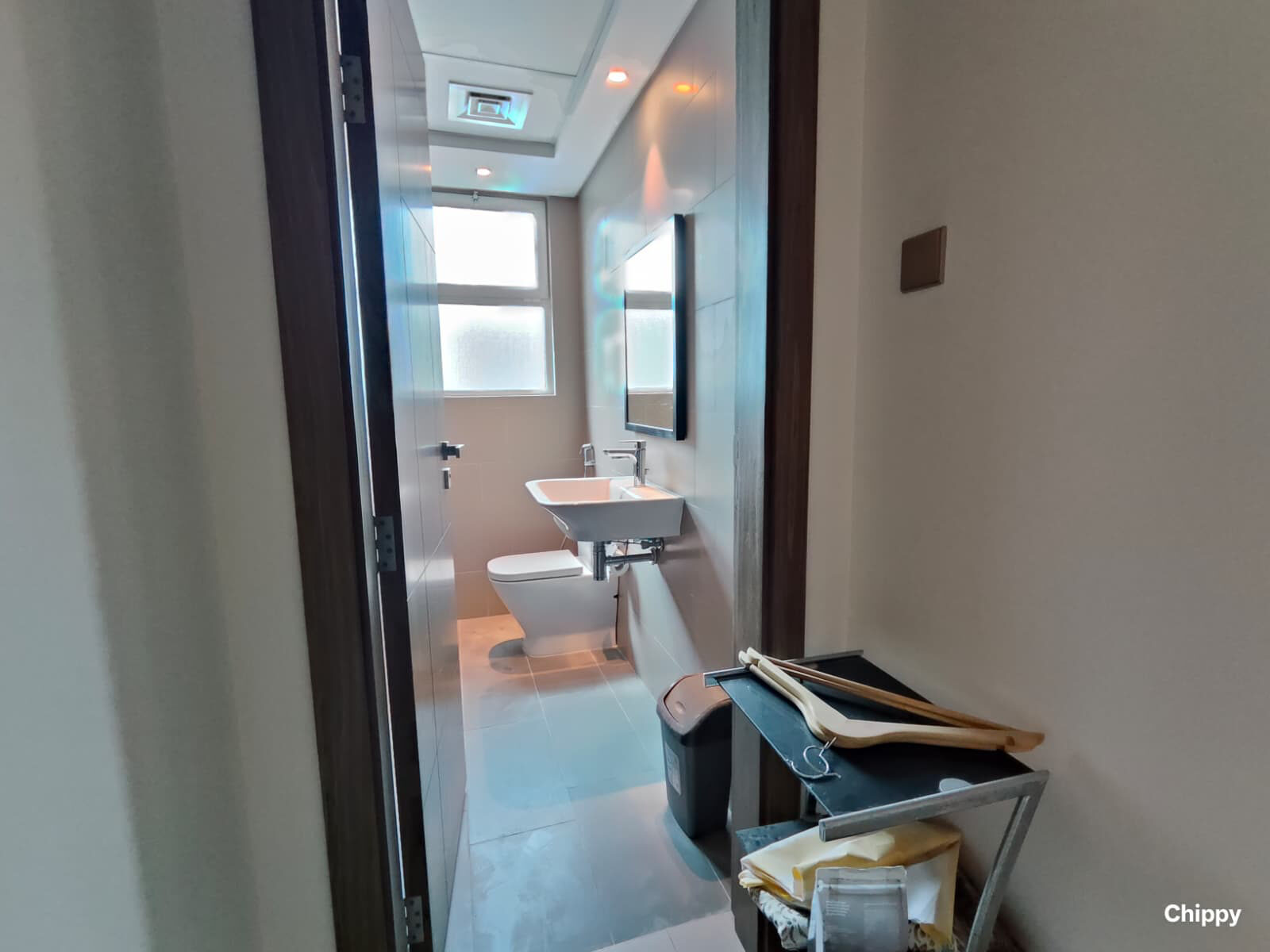 Busaiteen, Apartments, Flats, Houses & Villas, BHD 430/month,  1 BR,  🏡 Fully Furnished 1BR Apartment For Rent In Busaiteen | Gym & Pool | Near King Hamad Univ