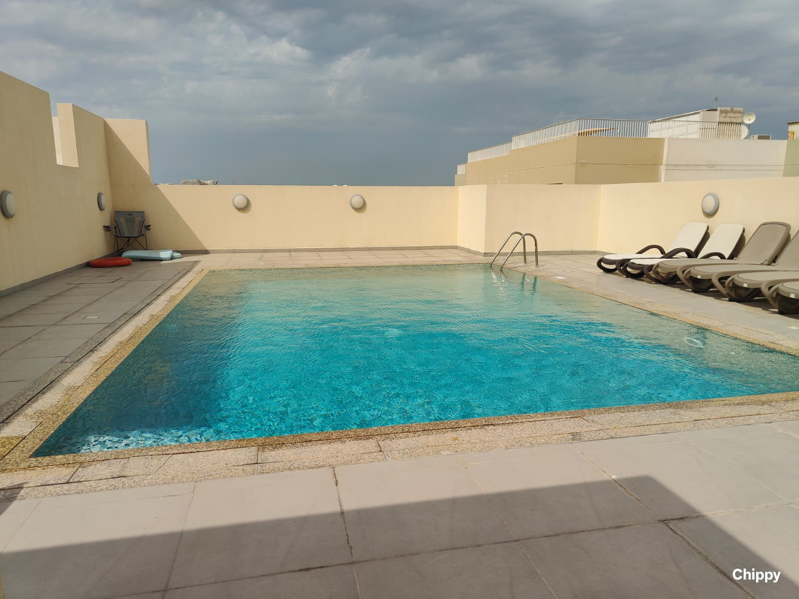 Busaiteen, Apartments, Flats, Houses & Villas, BHD 430/month,  1 BR,  🏡 Fully Furnished 1BR Apartment For Rent In Busaiteen | Gym & Pool | Near King Hamad Univ