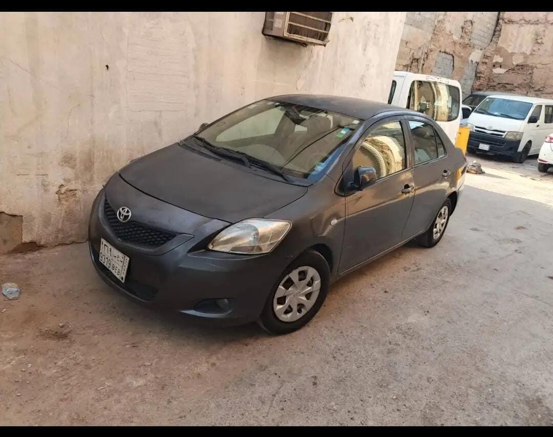 Riyadh, Vehicles, Cars & Trucks , SAR 17500,  Toyota Yaris,  2011,  Automatic,  285000 KM,    For Sale