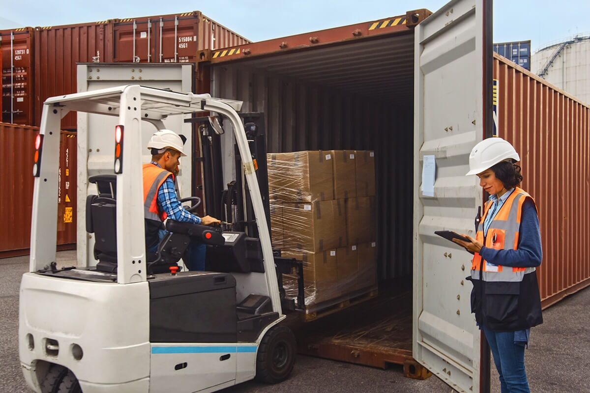 Jeddah, Manpower, Electric Forklift Rental Availability For Rent Month Or Years