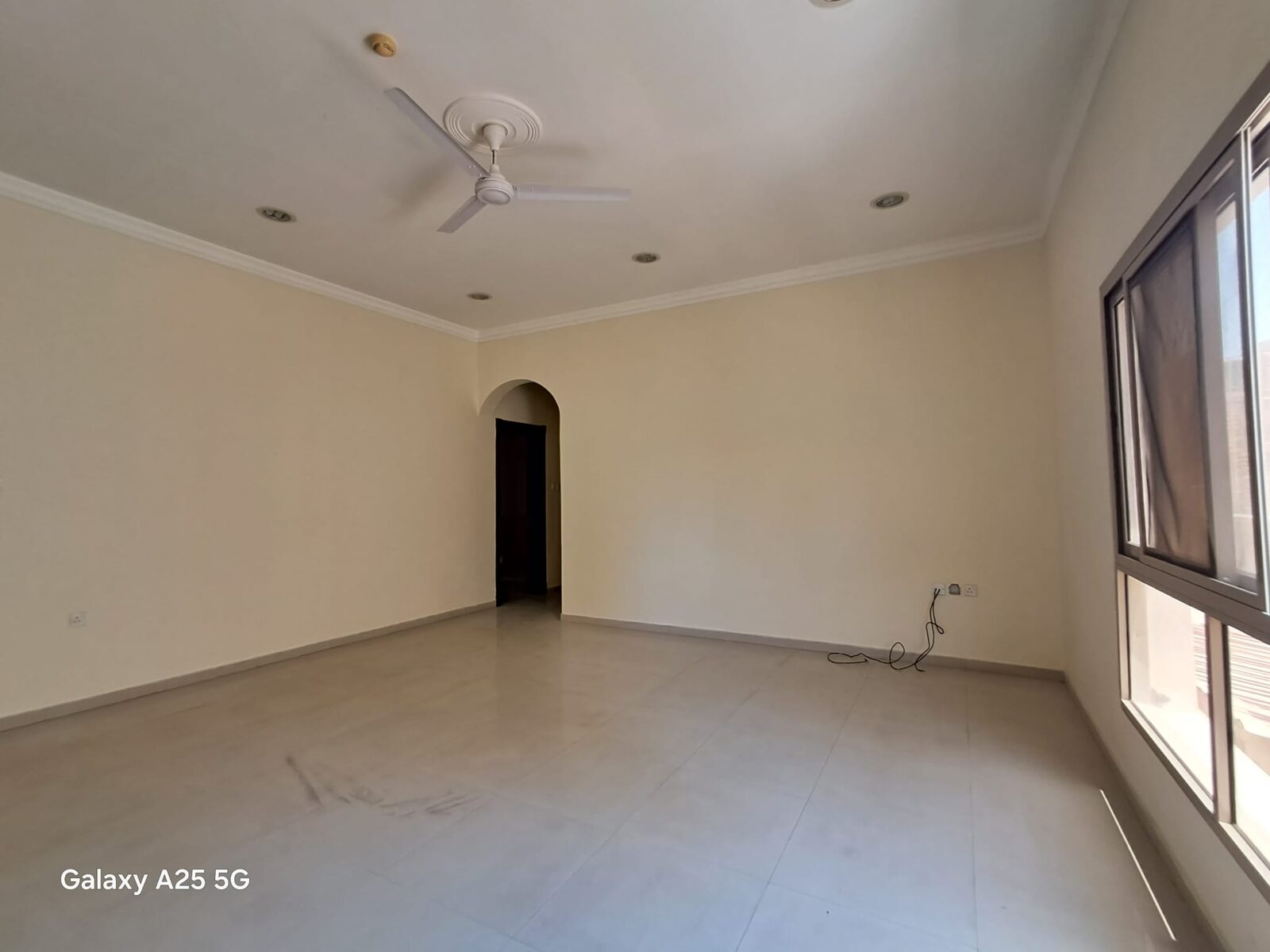 Tubli, Apartments, Flats, Houses & Villas, BHD 230/month,  3 BR,  3 Bedroom Flat Semi Furnished In Tubli - 230 Without Ewa.