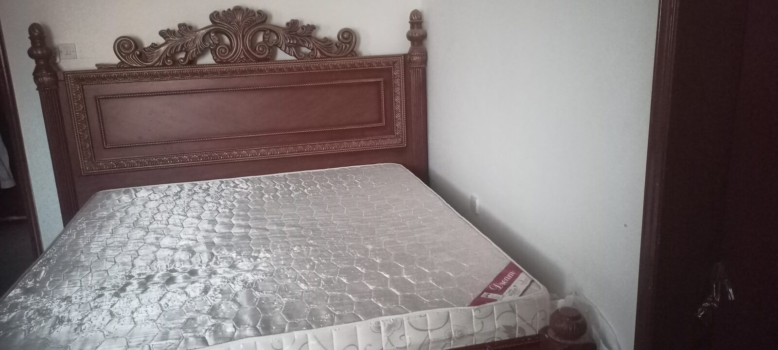 Manama, Furniture, BHD 35,  King Size Bed With Mattress