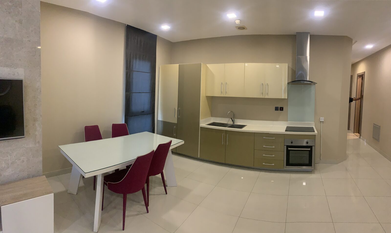 Janabiya, Apartments, Flats, Houses & Villas, BHD 350/month,  2 BR,  130 Sq. Meter,  Janabiya Area 2 Bedroom Furnished Apartment Available For Rent