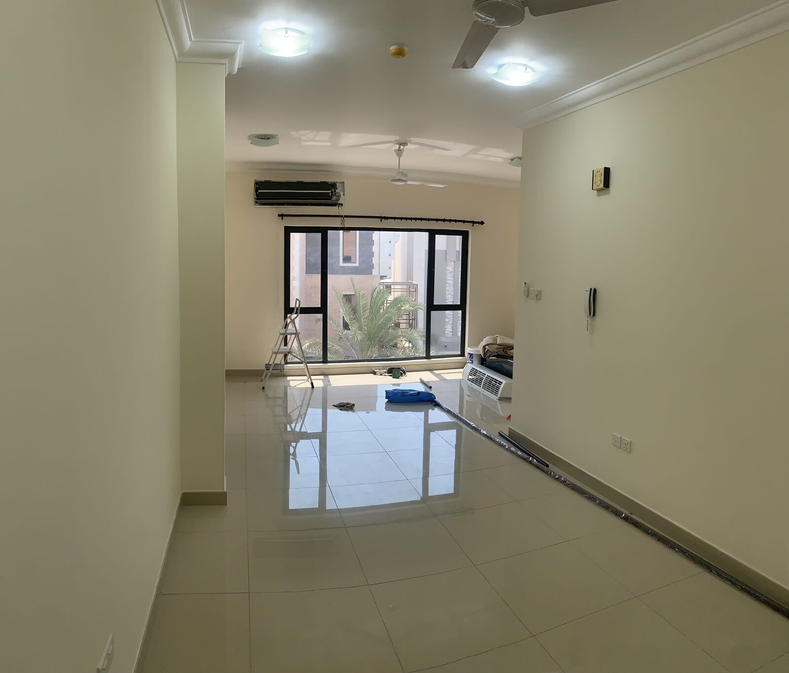 Janabiya, Apartments, Flats, Houses & Villas, BHD 340/month,  3 BR,  150 Sq. Meter,  Janabiya Area 3 Bedroom Semi Furnished Apartment Available For Rent