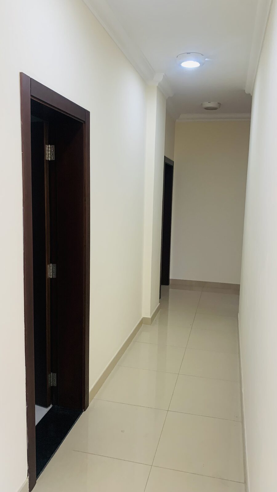 Janabiya, Apartments, Flats, Houses & Villas, BHD 340/month,  3 BR,  150 Sq. Meter,  Janabiya Area 3 Bedroom Semi Furnished Apartment Available For Rent
