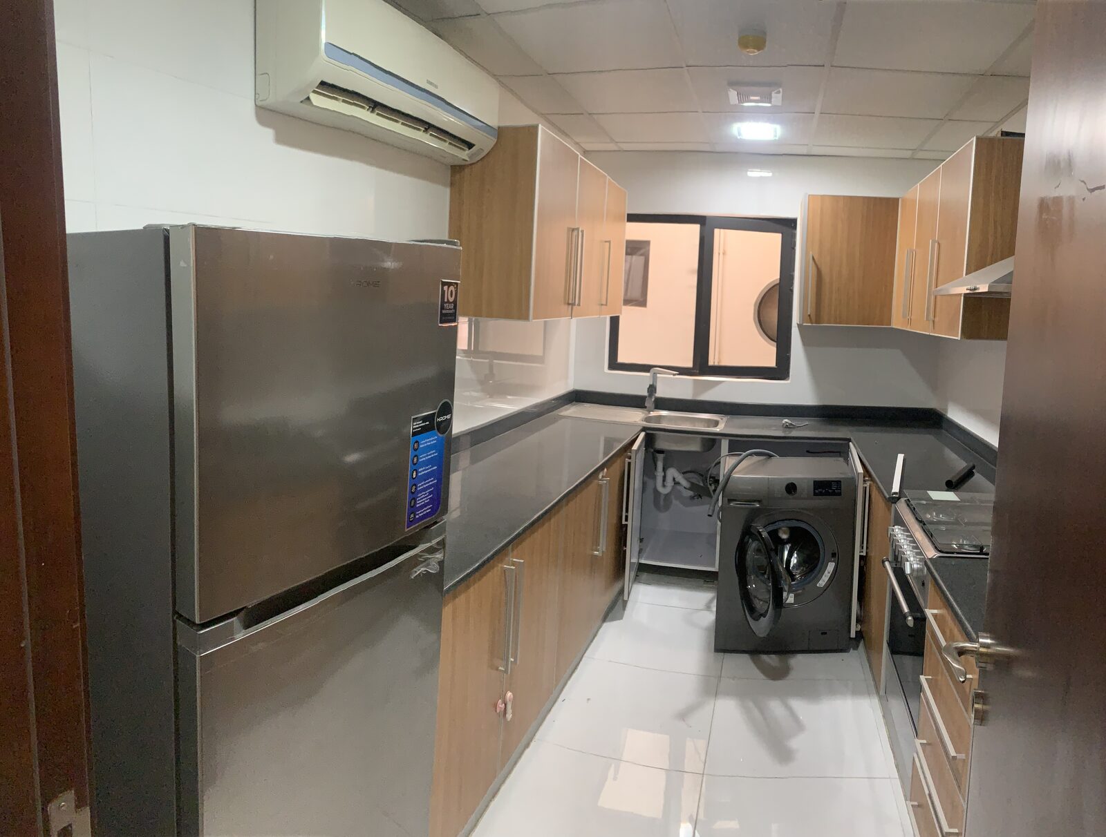 Janabiya, Apartments, Flats, Houses & Villas, BHD 340/month,  3 BR,  150 Sq. Meter,  Janabiya Area 3 Bedroom Semi Furnished Apartment Available For Rent