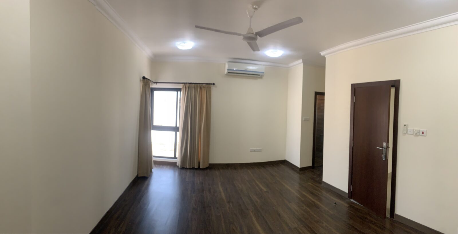 Janabiya, Apartments, Flats, Houses & Villas, BHD 340/month,  3 BR,  150 Sq. Meter,  Janabiya Area 3 Bedroom Semi Furnished Apartment Available For Rent