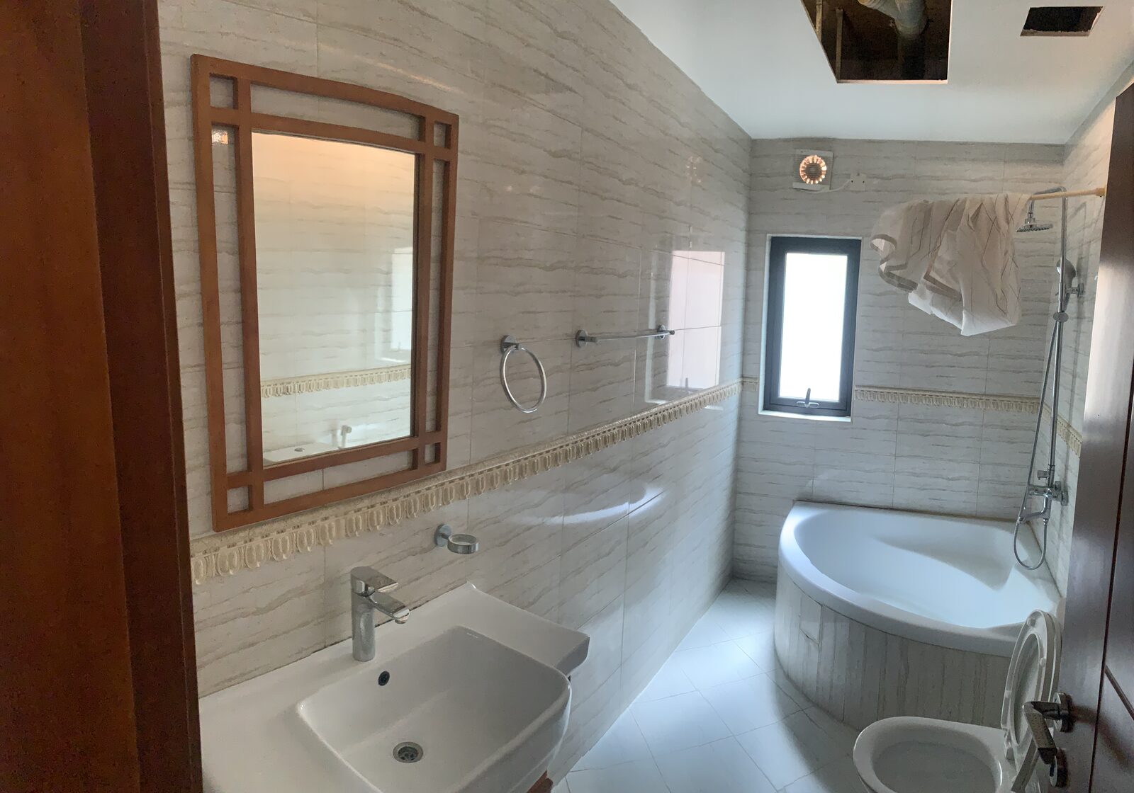 Janabiya, Apartments, Flats, Houses & Villas, BHD 280/month,  Furnished,  2 BR,  130 Sq. Meter,  Janabiya Area 2 Bedroom Furnished Apartment Available For Rent