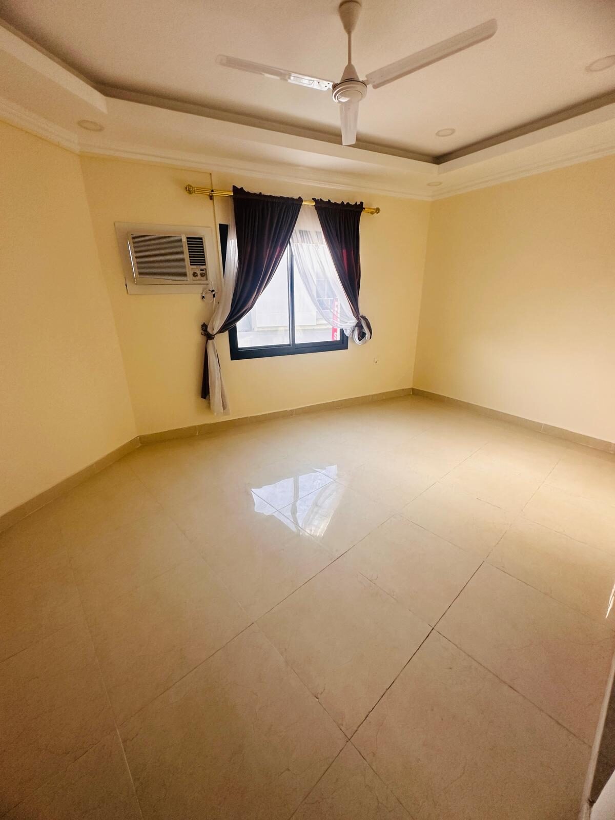 Hidd, Apartments, Flats, Houses & Villas, BHD 250/month,  2 BR,  Semi-Furnished Apartment For Rent In Hidd