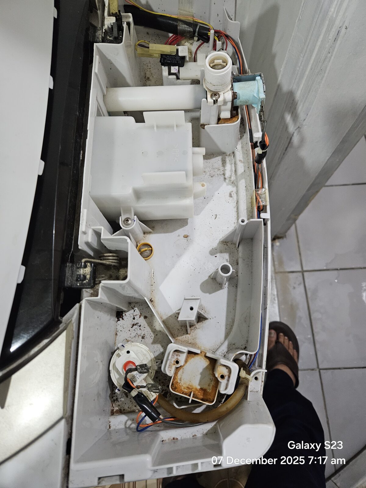 Jeddah, Household Items, SAR 100,  Washing Machine