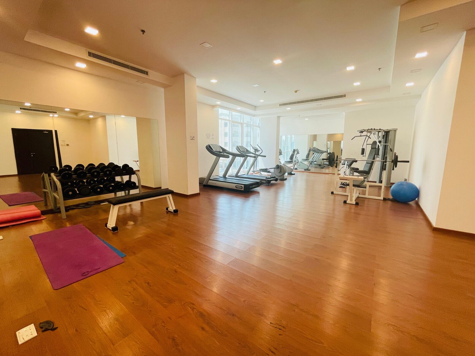 Manama, Apartments, Flats, Houses & Villas, BHD 600/month,  Furnished,  3 BR,  150 Sq. Meter,  Furnished 3bhk Apartment In Seef