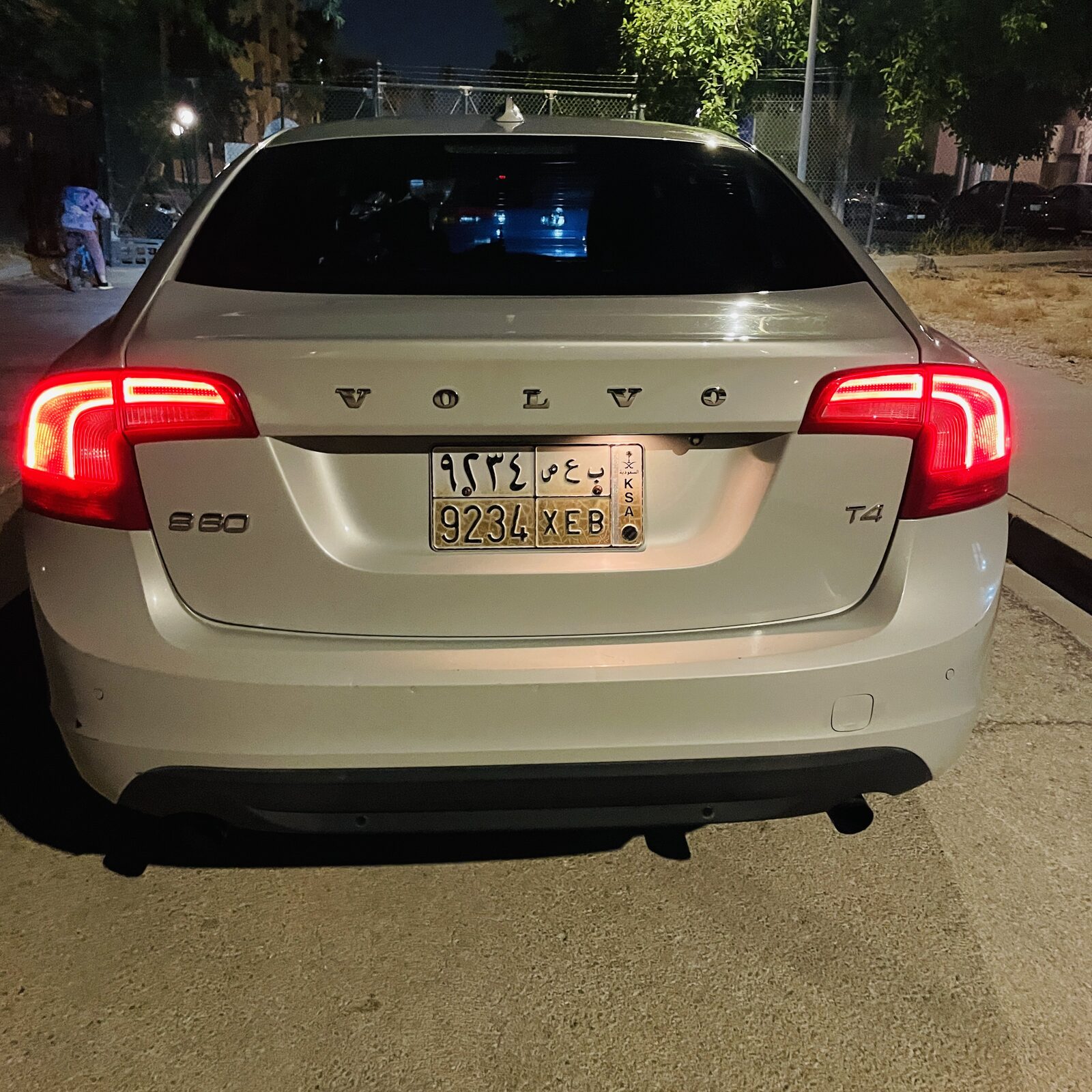 Khobar, Vehicles, Cars & Trucks , SAR 10000,  Volvo S60,  2011,  Automatic,  153000 KM,  Car For Sale