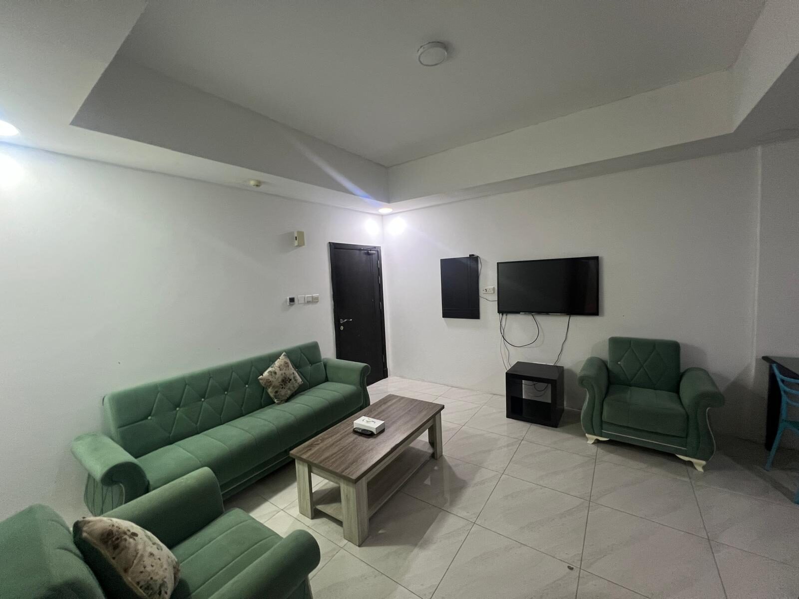 Al Seef, Apartments, Flats, Houses & Villas, BHD 280/month,  Furnished,  2 BR,  Apartment For Monthly Rent In Seef | Housekeeping Included |