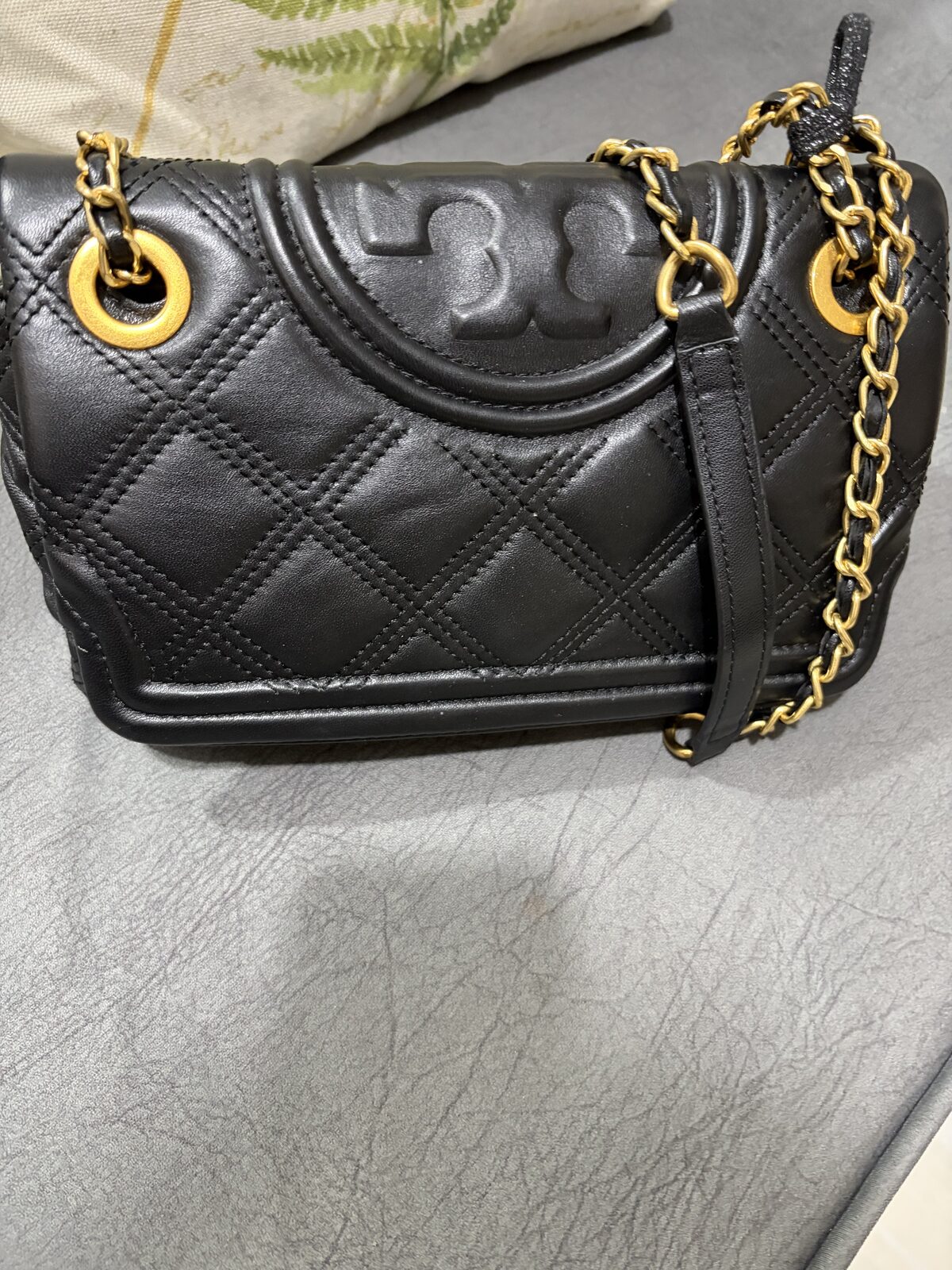 Riyadh, Clothing & Accessories, SAR 1000,  Selling Pre-loved Bags