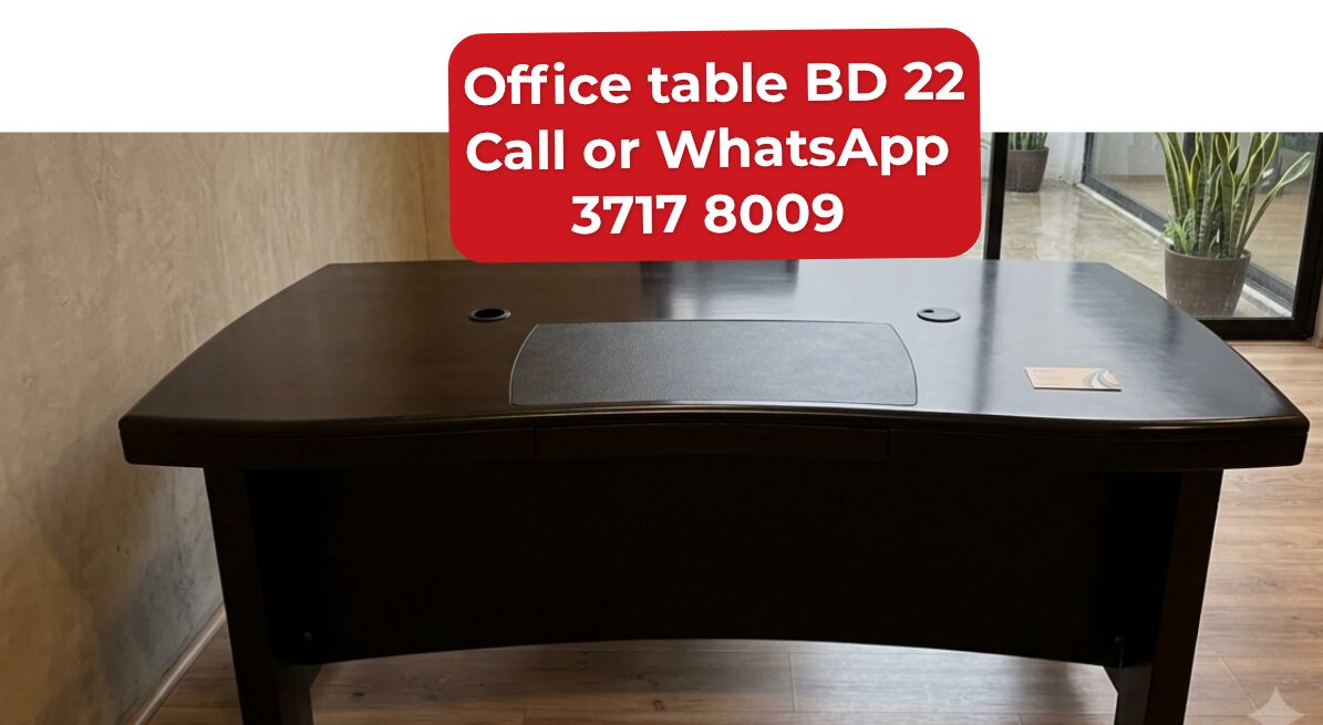 Manama, Furniture, BHD 22,  🌍🌎Office Table In Good Condition For Sale With Delivery