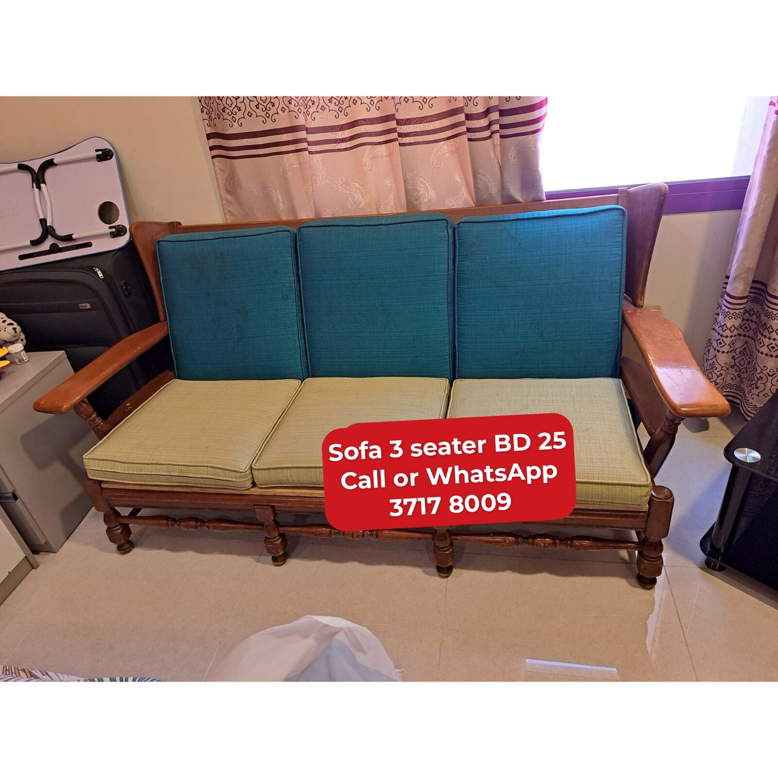 Manama, Furniture, BHD 25,  🌍🌎Sofa 3 Seater In Good Condition For Sale With Delivery