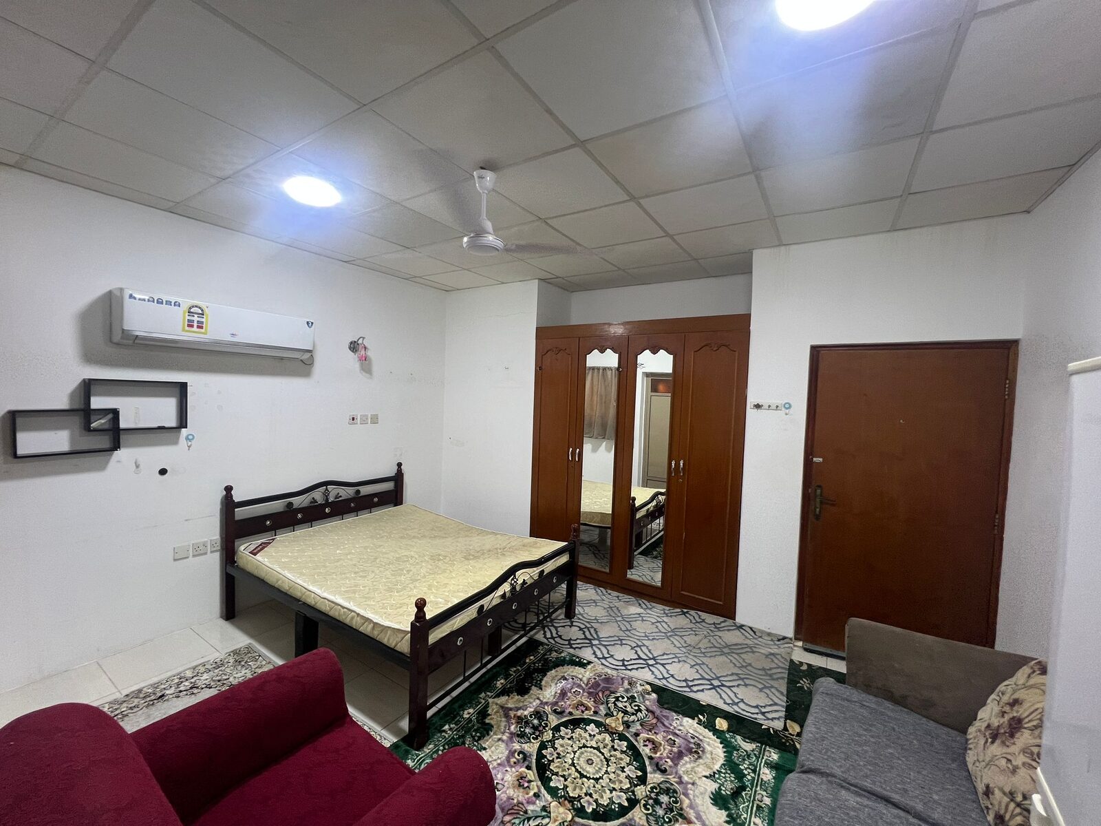 Manama, Apartments, Flats, Houses & Villas, BHD 150/month,  Furnished,  Studio,  Affordable  Flat For Rent In Sahala Near Khamis