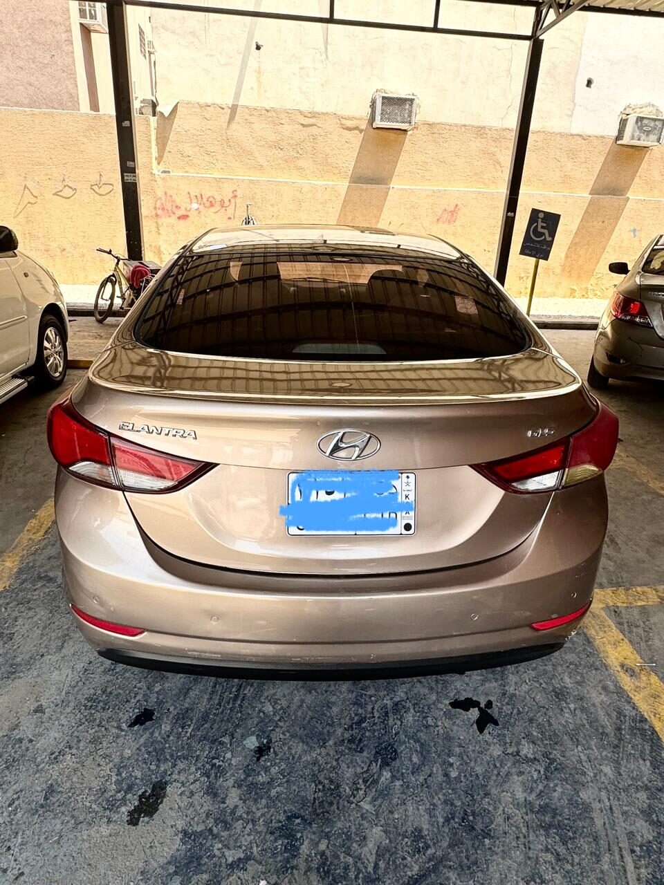 Riyadh, Vehicles, Cars & Trucks , SAR 22000,  Hyundai Elantra,  2016,  Automatic,  413000 KM,