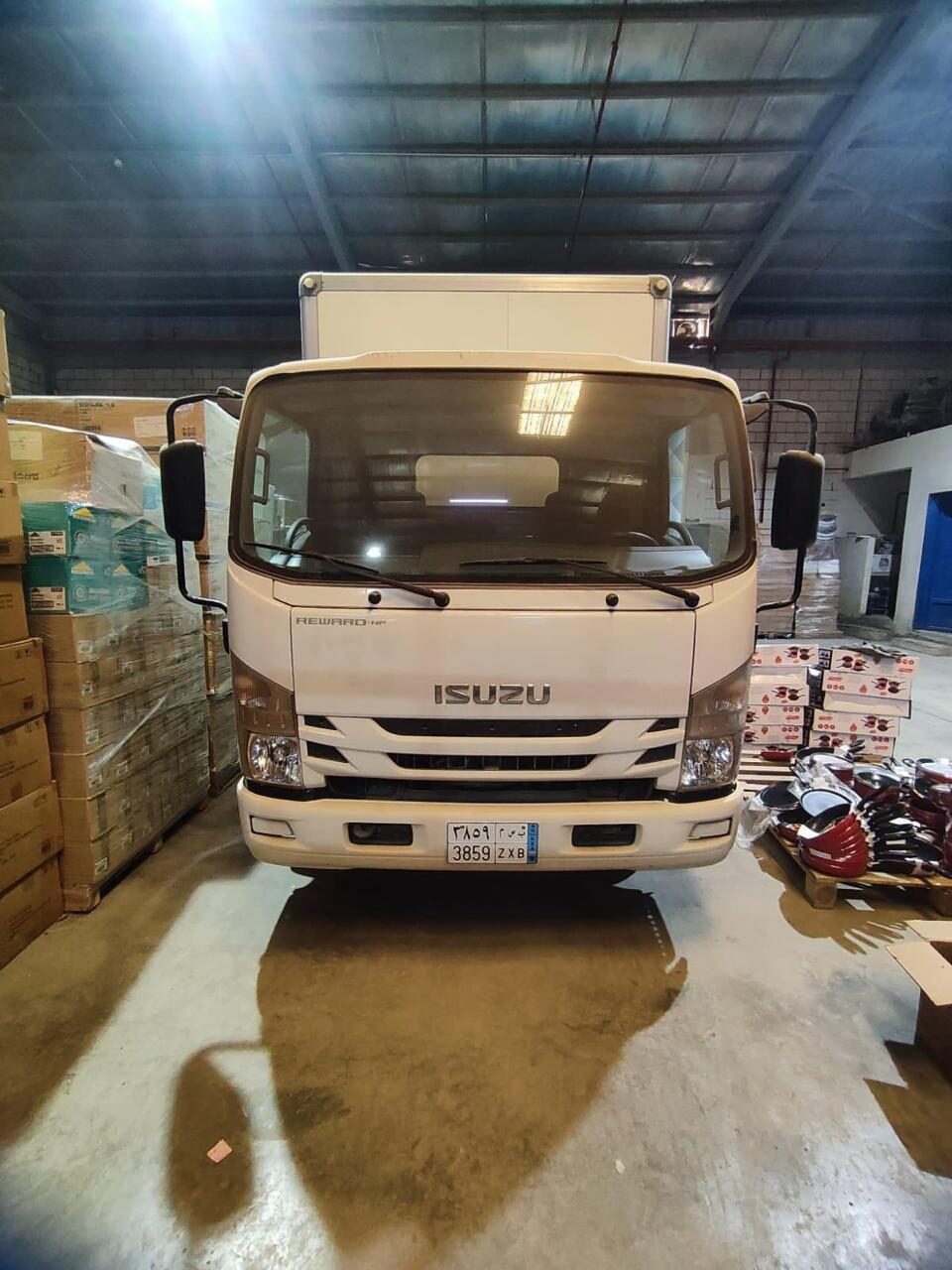 Al Malaz, Vehicles, Cars & Trucks , SAR 85000,  Isuzu,  2022,  Manual,  18000 KM,
