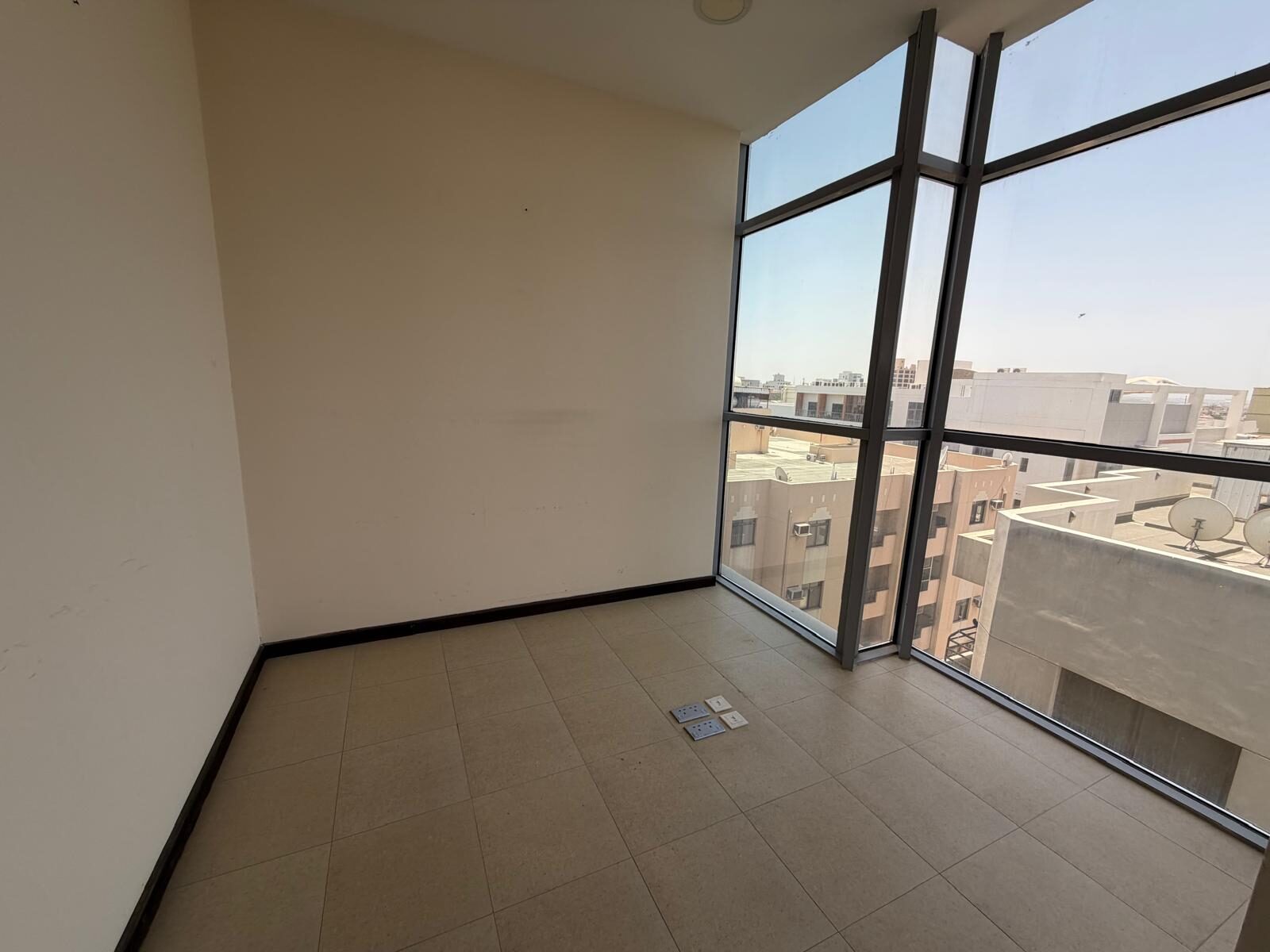 Adliya, Apartments, Flats, Houses & Villas, BHD 680/month,  161 Sq. Meter,  Office For Rent In Adliya