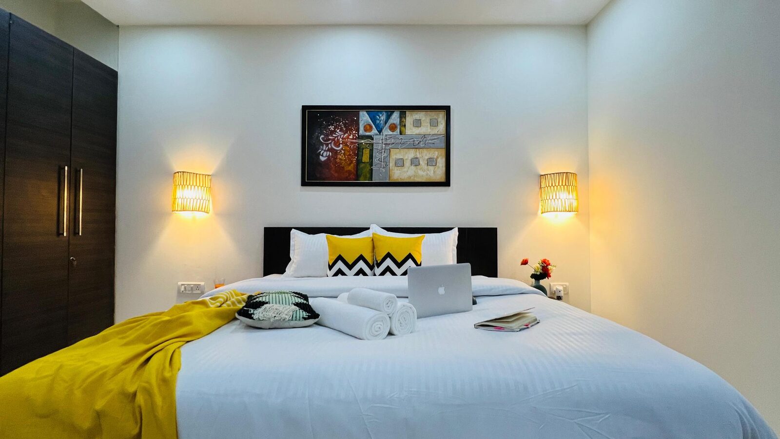 Gurugram, Apartments, Flats, Houses & Villas, INR 4000/day,  Furnished,  1 BR,  550 Sq. Meter,  Bluo Stay One Bedroom Apartment