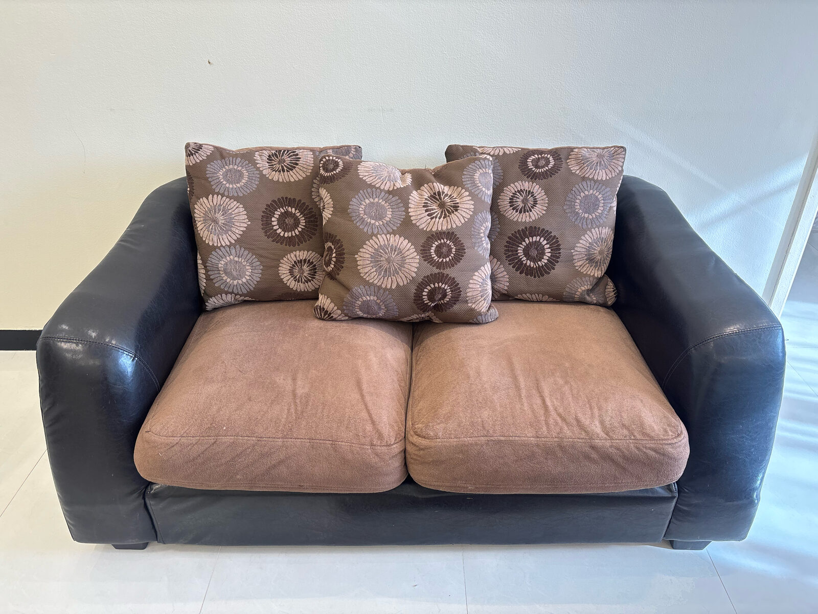 Olaya, Furniture, SAR 780,  7 Seater PAN Homes Sofa For Sale.
