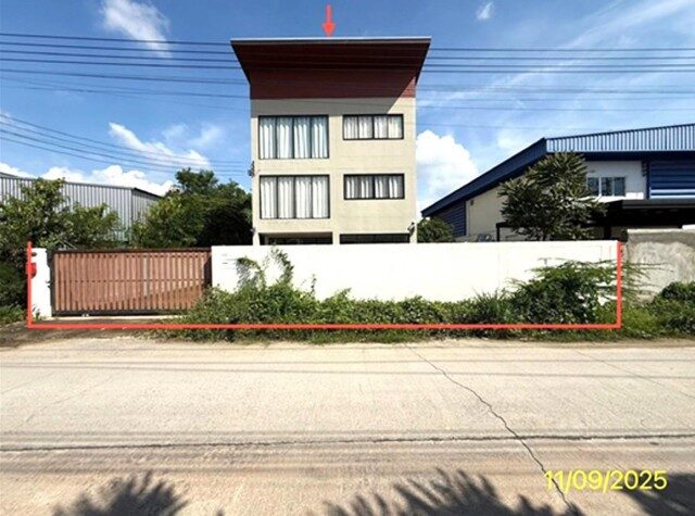 Bangkok, Real Estate For Sale, THB 5538000,  5 BR,  150 Sq. Feet,  3-story Office Building For Sale, Lat Lum Kaeo District. Pathum Thani Province