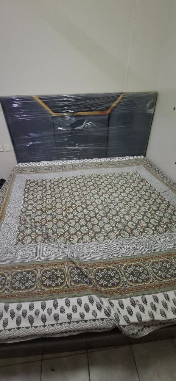 Al Wizarat, Furniture, SAR 700,  I Am Selling Bed SAR 700 With Mattress In Good Condition