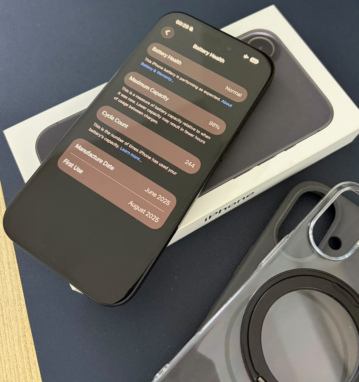 Al Jubail Al Balad, Mobile Phones, SAR 2750,  Iphone 16 Black 128GB Battery 98%
