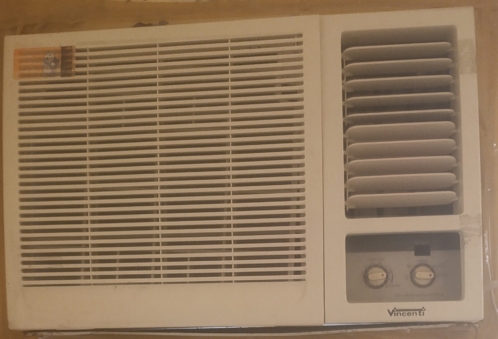 Sanad, Air Conditioners, BHD 45,  For Sale Window AC 1.5 Ton Carrier Brand Price BD 45/= *last* 36002300