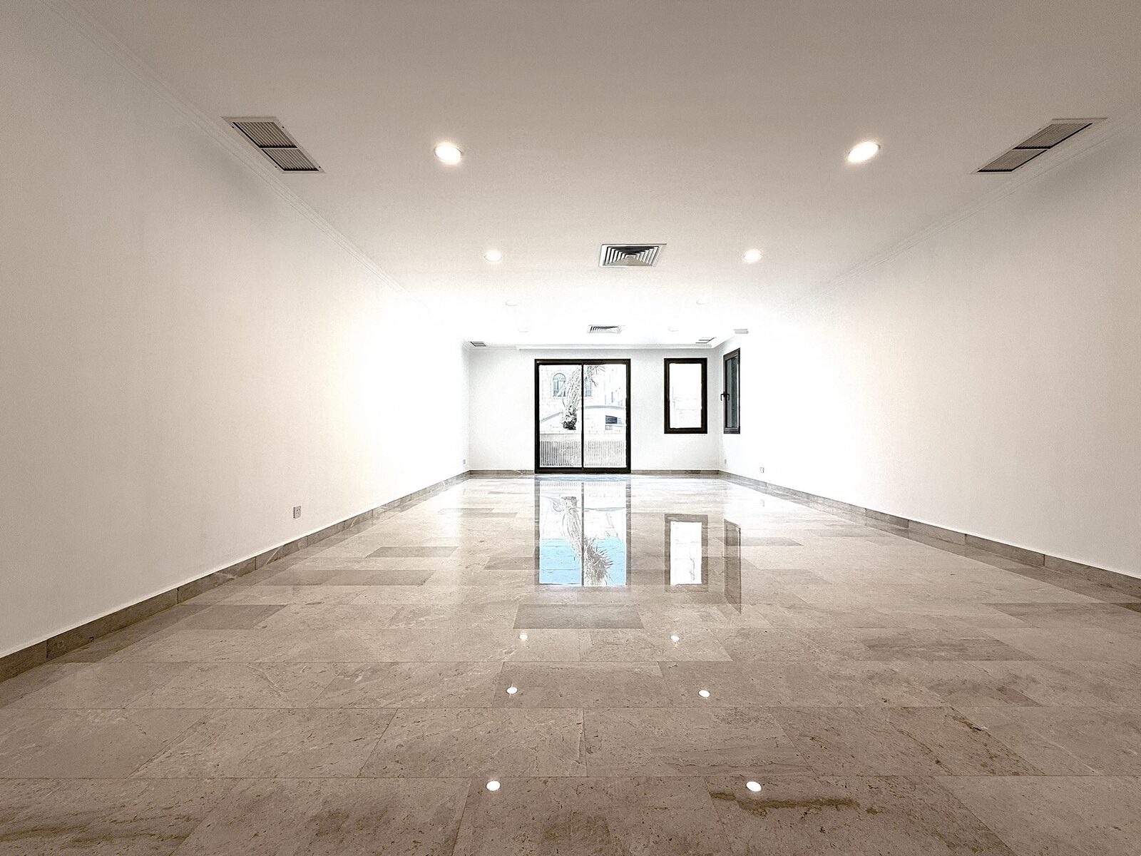 Salwa, Apartments, Flats, Houses & Villas, KWD 850/month,  Salwa - Big 3 Bedrooms Apartment With 2 Balconies