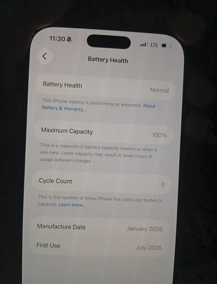Manama, Mobile Phones, BHD 510,  Apple IPhone 17pro Max 512gb Cosmic Orange