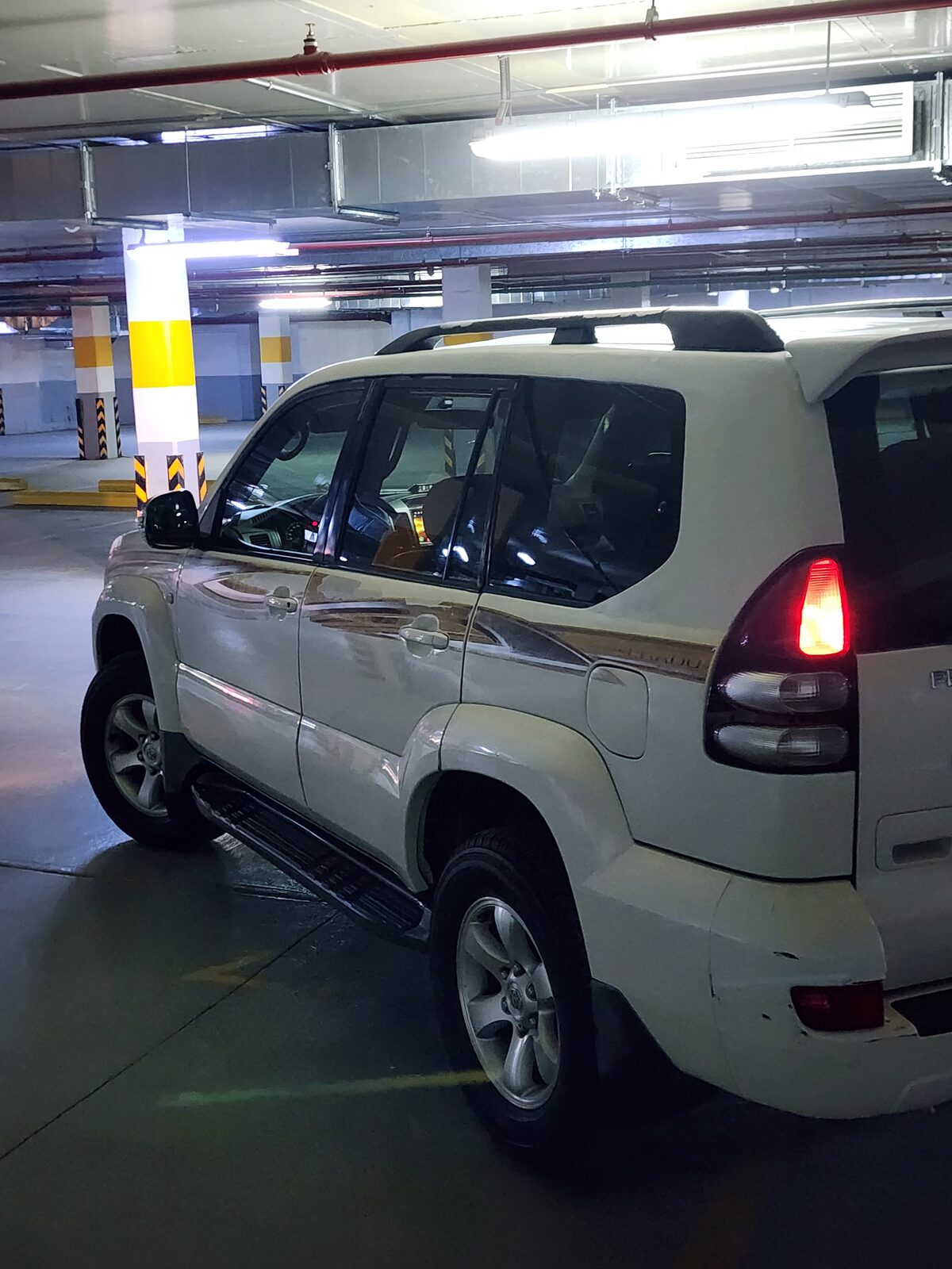Riyadh, Vehicles, Cars & Trucks , SAR 32000,  Toyota Prado,  2006,  Automatic,  346 KM,   Vx For Sale