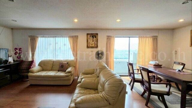 Bangkok, Real Estate For Sale, THB 5390000,  2 BR,  123 Sq. Meter,  Condo Regent Srinakarin Tower, Duplex Room, Beautiful Room, Good Location, Cheap Price.