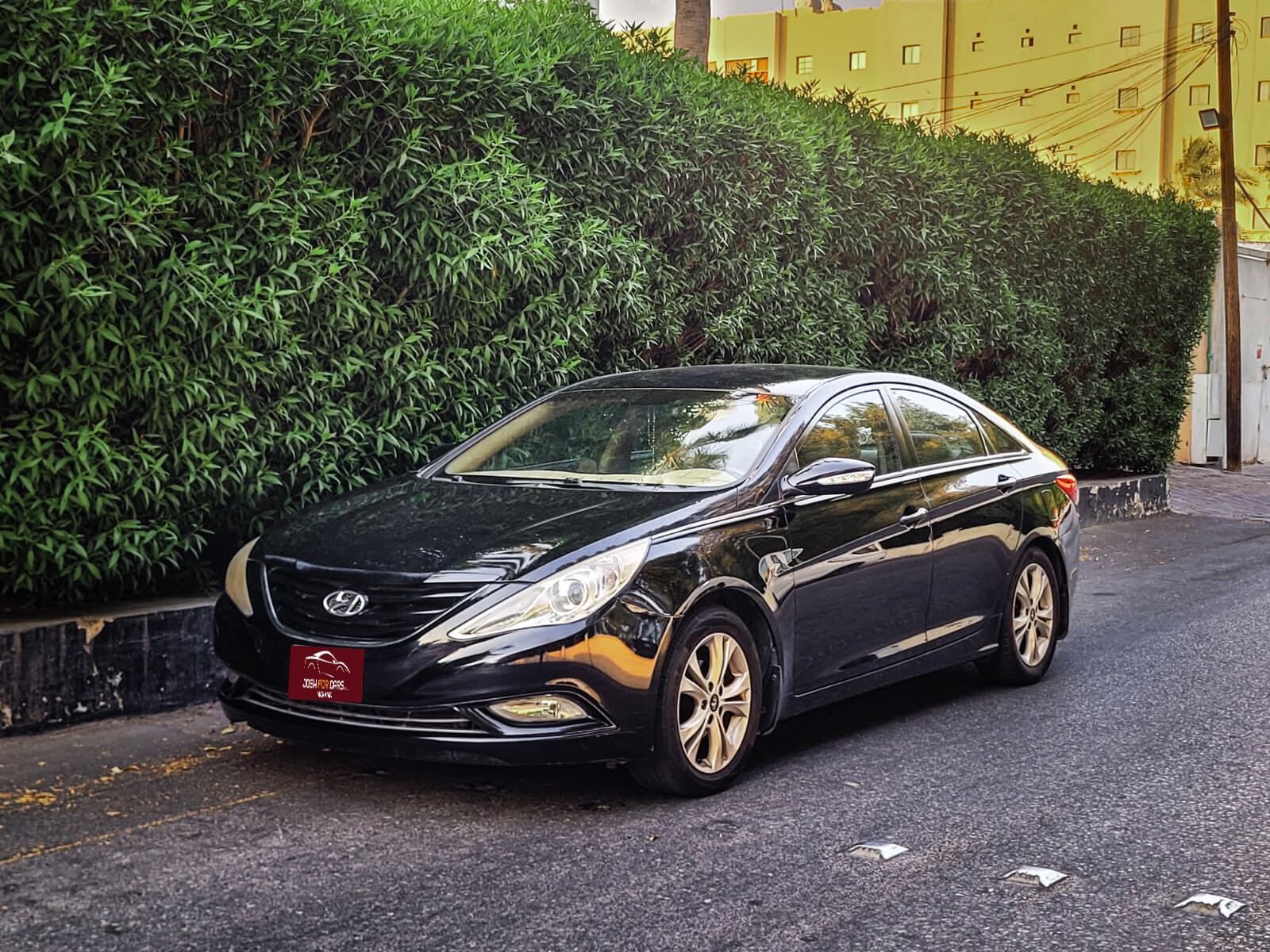 Manama, Vehicles, Cars & Trucks , BHD 1,  Hyundai Sonata,  2013,  Automatic,  162000 KM,  BLACK COLOR WELL MAINTAINED
