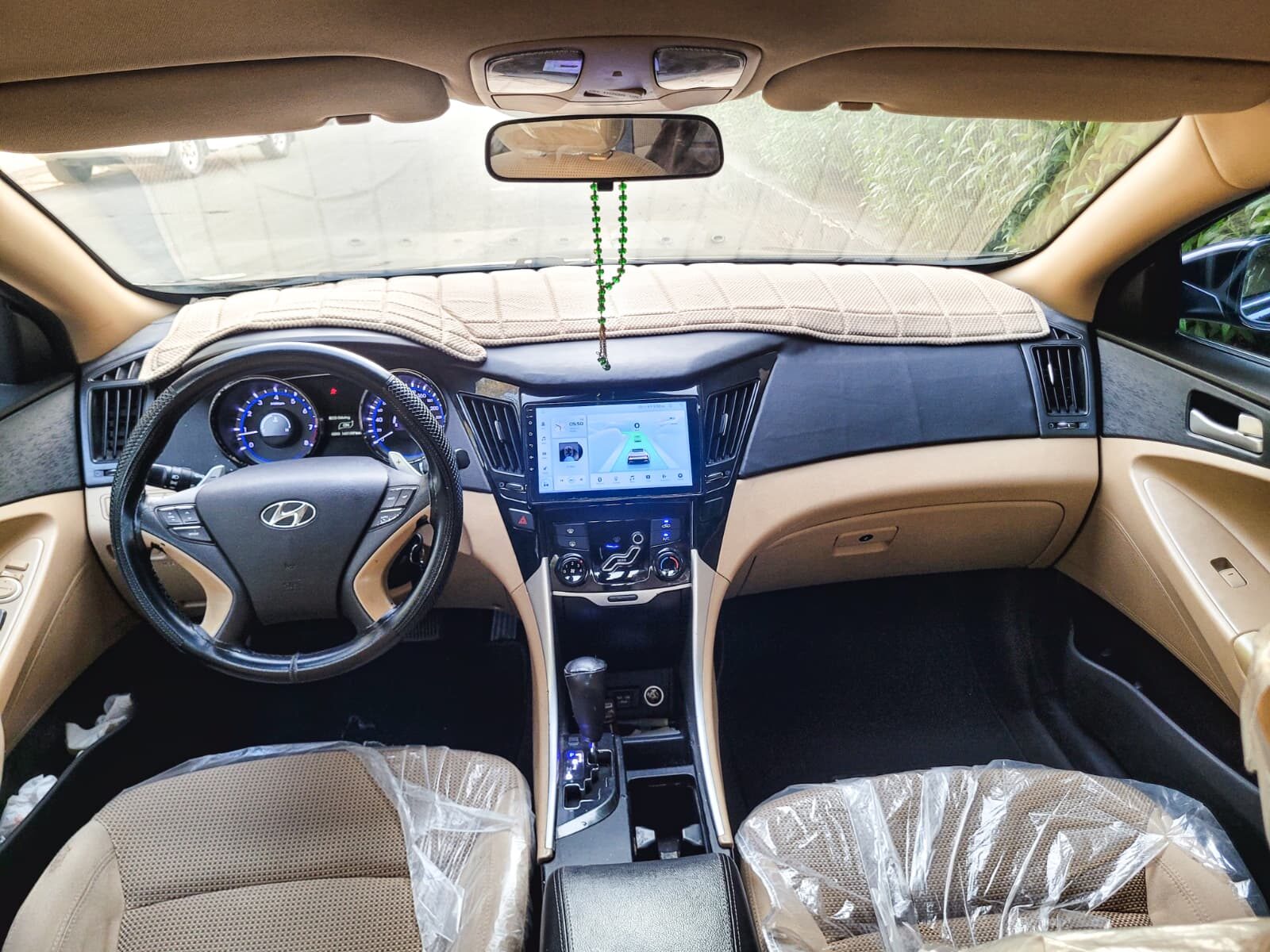Manama, Vehicles, Cars & Trucks , BHD 1,  Hyundai Sonata,  2013,  Automatic,  162000 KM,  BLACK COLOR WELL MAINTAINED
