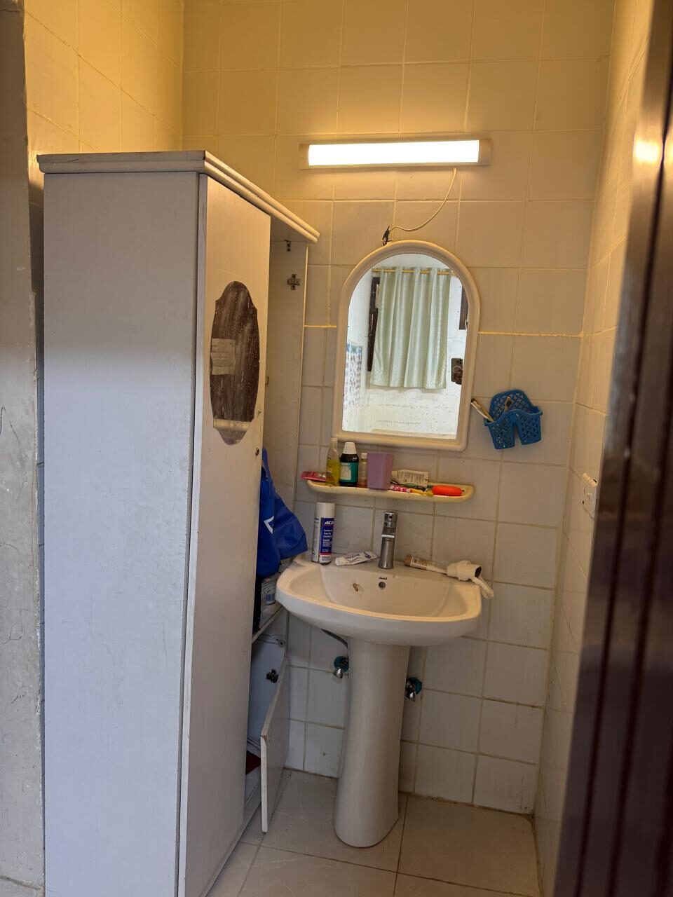 Al Wizarat, Rooms for Rent, SAR 1200/month,  Furnished,  Executive Bachelor Big Room In Ground Floor Family Appartment