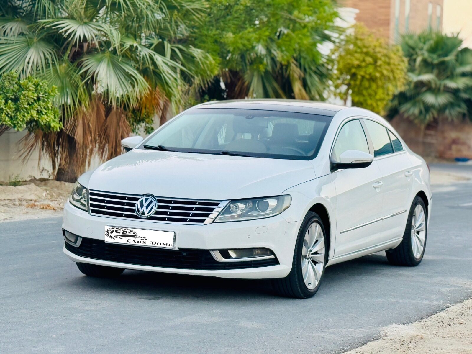 Manama, Vehicles, Cars & Trucks , BHD 1950,  Volkswagen CC,  2012,  219000 KM,  Passat Cc - Panorama