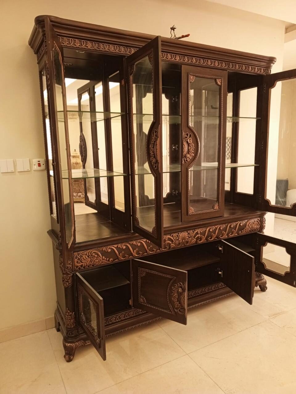 Jeddah, Furniture, SAR 800,  I Want To  Sell Wooden Crockery Cupboard