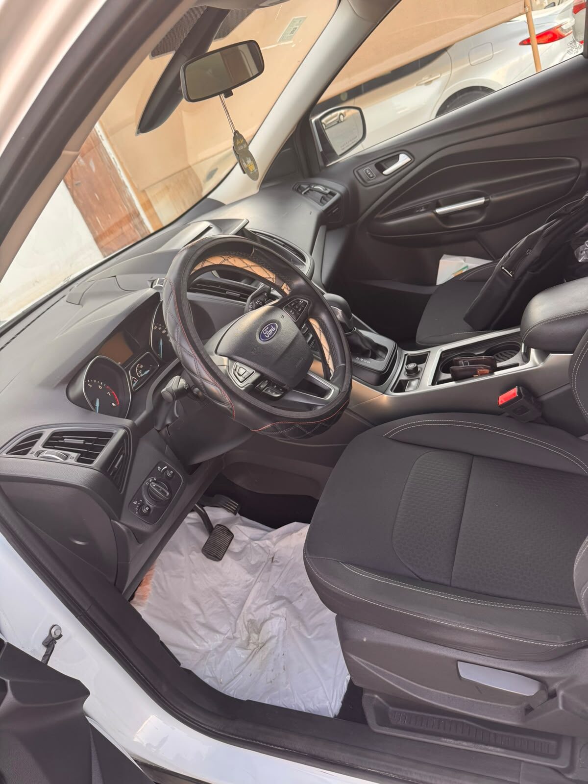 Yanbu, Vehicles, Cars & Trucks , SAR 36000,  Ford Escape,  2019,  Automatic,  170000 KM,    For Sell In Yanbu/ Umluj In Perfect Condition